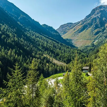 Les Rahas By Mrs Miggins Apartmanhotel 4*