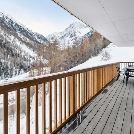 Apartmanhotel Les Rahas By Mrs Miggins 4*