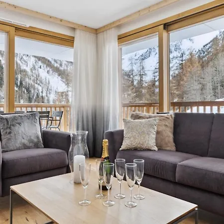 Apartmanhotel Les Rahas By Mrs Miggins Grimentz