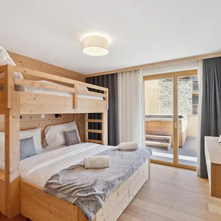 Apartmanhotel Les Rahas By Mrs Miggins Grimentz