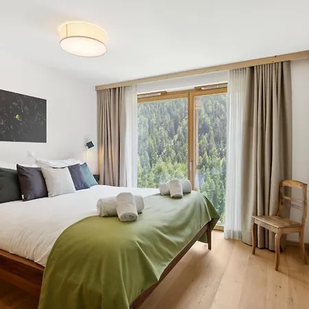 Les Rahas By Mrs Miggins 4* Grimentz