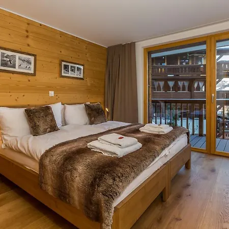 Les Rahas By Mrs Miggins Aparthotel Grimentz