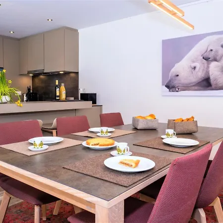 Les Rahas By Mrs Miggins Apartmanhotel Grimentz