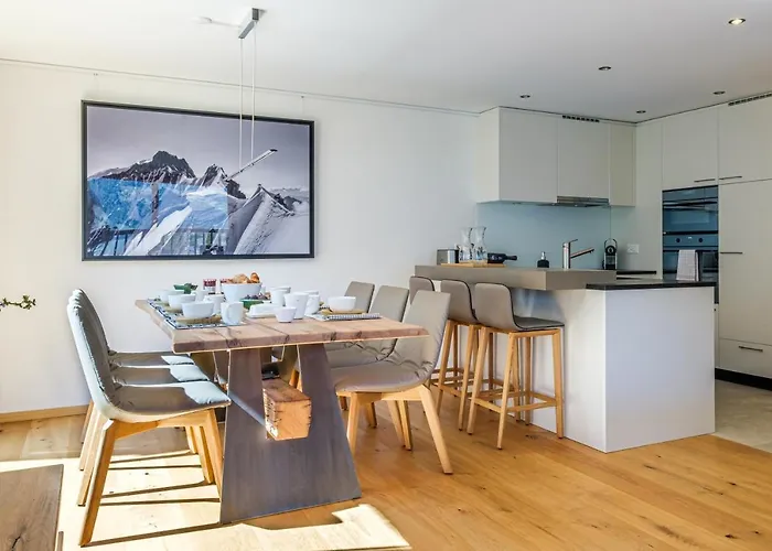 Les Rahas By Mrs Miggins 4* 格里门茨