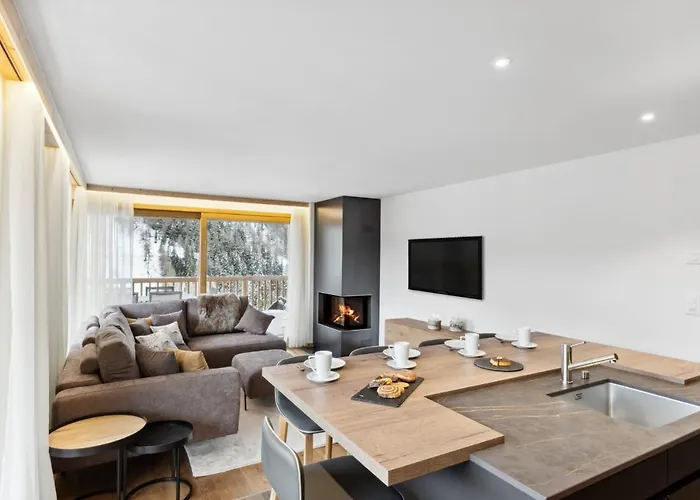 Les Rahas By Mrs Miggins 4* Grimentz