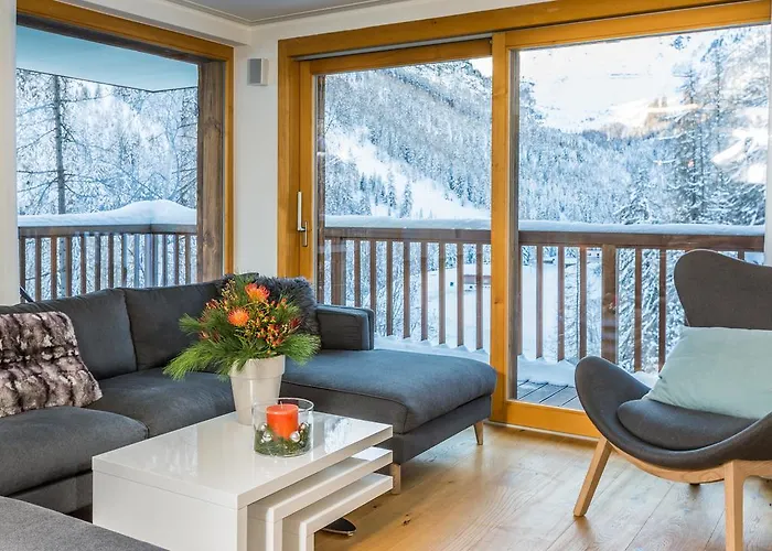 Les Rahas By Mrs Miggins 4* Grimentz