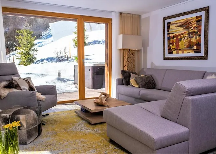 Les Rahas By Mrs Miggins