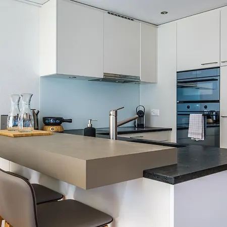 Les Rahas By Mrs Miggins 4*